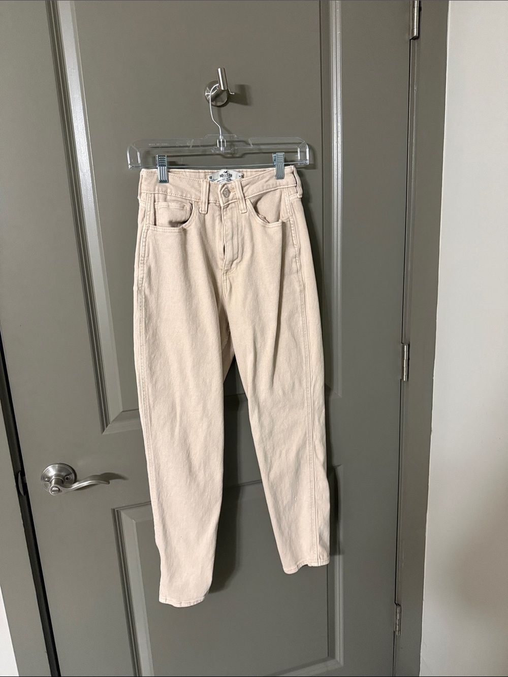 High-Rise Cream Straight Jeans - Neutral Tone